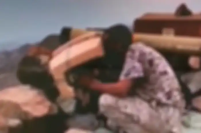 Lumpuhkan Penyusup Houthi Bersepeda Motor Arab Saudi Bukannya Andalkan Sniper Tapi Rudal Antitank Buatan Korsel