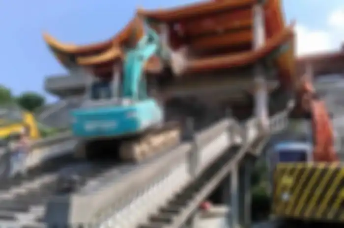 Otoritas Taiwan memerintahkan penghancuran sebuah bangunan kuil Buddha yang disebut telah menyebarkan paham komunisme China.