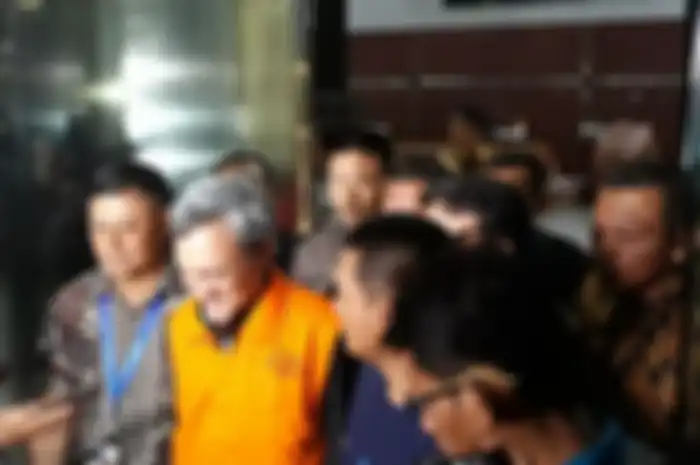 Eddy Sindoro, mantan komisaris Lippo, diduga sebagai otak dari kasus penyuapan terhadap mantan panitera Pengadilan Negeri Jakarta Pusat, Edy Nasution.