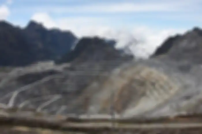 Freeport saat ini memiliki tambang tembaga dan emas bawah tanah terbesar di dunia, yang terus dikembangkan.
