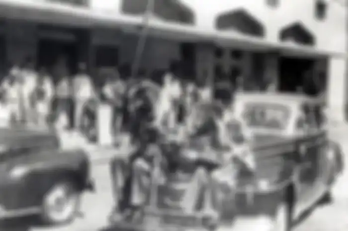 Setiap tanggal 10 November, kita memperingati Hari Pahlawan yang bersejarah, namun tahukah Anda seperti apa sejarahnya?