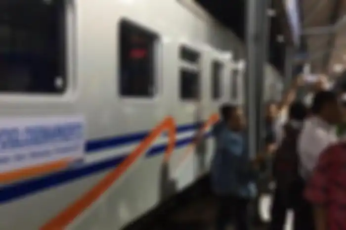 Berikut ini info lengkap mengenai jadwal perjalanan kereta api dan harga tiket KA Joglosemarkerto. Catat ya!