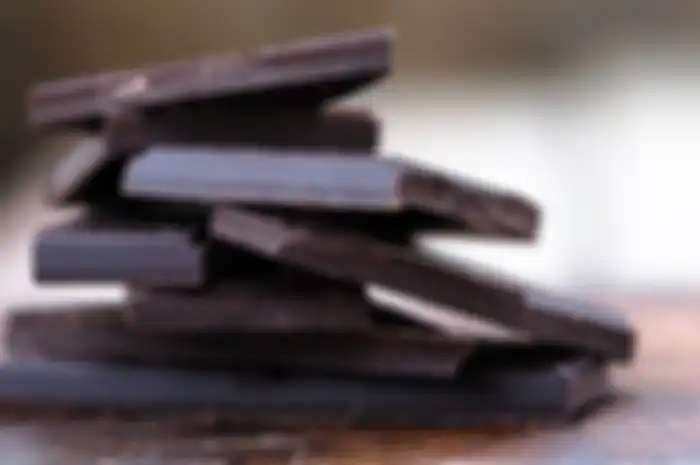 Manfaat cokelat hitam tidak hanya sebagai peningkat suasana hati atau memanjakan lidah, tetapi juga berdampak untuk kesehatan!