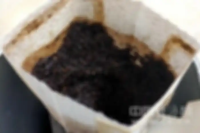 Berikut ini ada beberapa hal yang bisa dilakukan dengan menggunakan ampas bubuk kopi, simak di bawah ini.