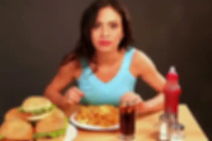 Meski diklaim tidak sehat, mengapa junk food sangat digemari dan banyak orang mengaku sulit menolak godaannya?
