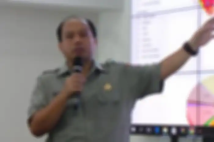 Kepala Pusdatinmas BNPB Sutopo Purwo Nugroho meninggal dunia di Guangzhou, Cina, setelah berjuang melawan kanker paru-paru.