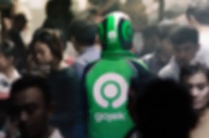 Diketahui, Kemenhub telah mengeluarkan tarif baru batas atas dan batas bawah ojek online. Yuk cek seperti apa perubahan tarifnya!
