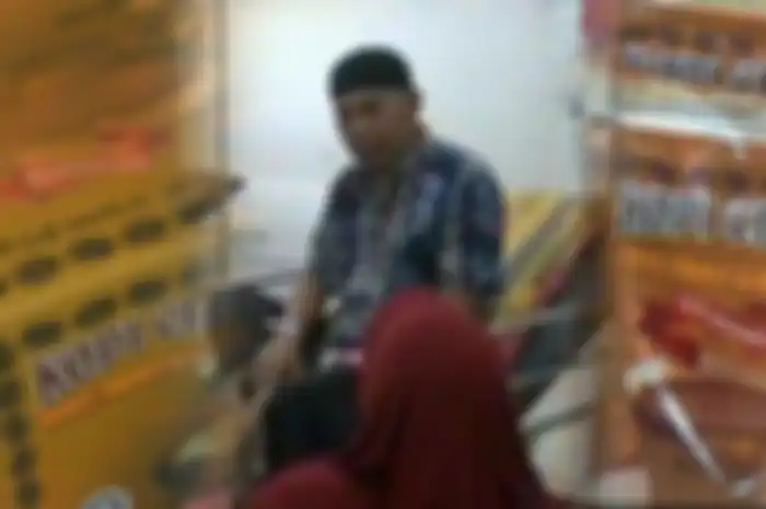 Jangan sembarang meminum kopi penambah stamina yang ada dalam daftar ini jika tak ingin alami keracunan seperti belasan orang di Sumedang.