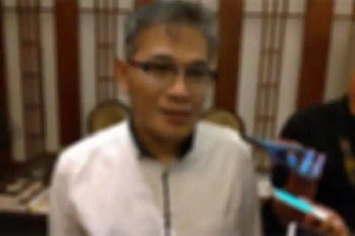 Budiman Sudjatmiko, anggota DPR RI dari PDIP,  menjamin bahwa DPR RI akan membatalkan pengesahan Rancangan Kitab Undang Undang Hukum Pidana.