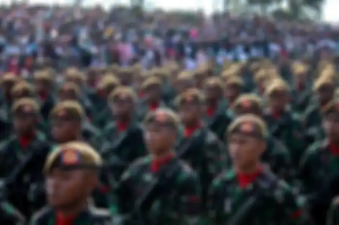 mpor alat militer Indonesia diketahui turun secara signifikan.
Setelah sebelumnya pernah menduduki peringkat kelima.