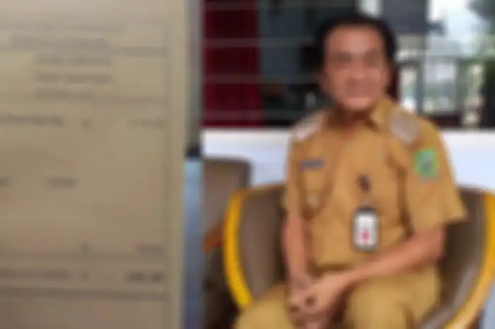 Ketika dimintai keterangan, Budhi membenarkan hal tersebut dan justru ia sendiri yang meminta untuk di upload.