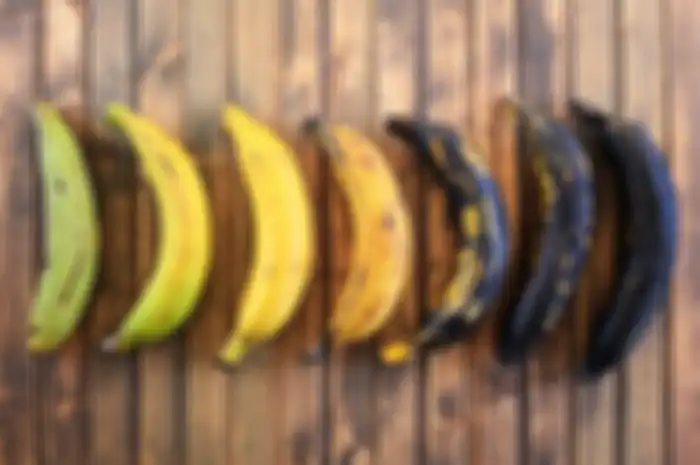 Pisang mana yang Anda sukai atau sukai - pisang hijau mentah atau kuning cerah atau pisang berbintik matang?