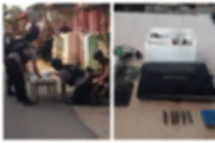 Tas milik terduga teroris R tersebut disimpan dalam kamar Farhan yang sewaktu-waktu bisa saja meledak.