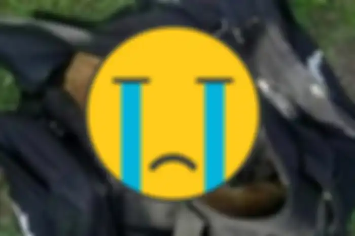 Misalnya seperti kisah berikut ini, seorang petugas patroli perbatasan yang terkejut melihat isi sebuah tas besar yang dibuang.