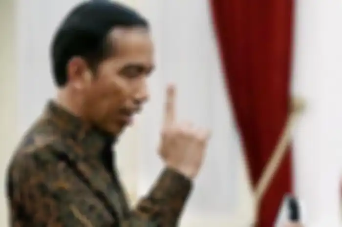 Misalnya urusan pacul, cangkul, masa masih impor?" kata Jokowi saat membuka Rapat Koordinasi Nasional Pengadaan Barang/Jasa Pemerintah Tahun 2019