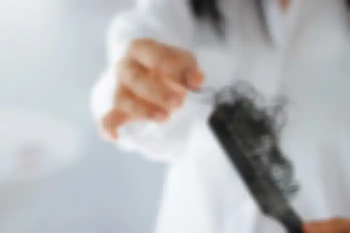 Rambut bukan hanya soal gaya. rambut bisa bicara banyak hal tentang tubuh. Karena itu, waspadai apa yang mungkin diceritakan rambut Anda.