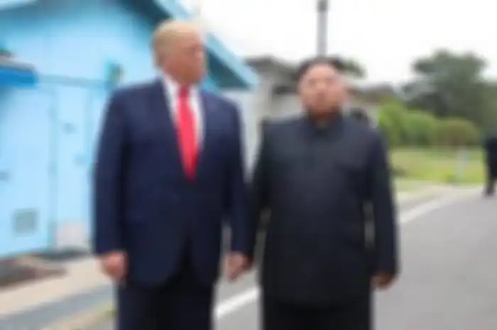 Trump Berteman dengan Kim Jong-Un