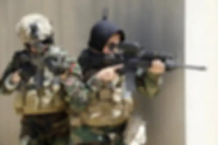 Afghanistan jatuh ke tangan Taliban.