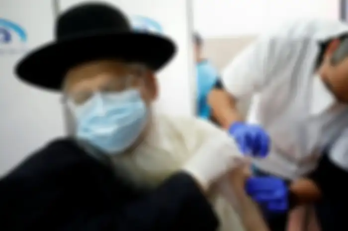 Vaksinasi Covid-19 di Israel terhitung cepat, justru mereka tidak memvaksin warga Palestina sama sekali, dikecam banyak pihak