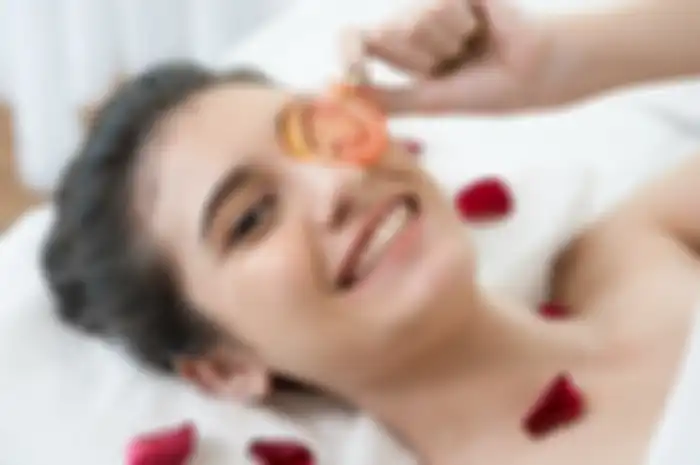 4 Bahan Masker Alami untuk Menghilangkan Bekas Jerawat, Pasti Ada di Rumah!
