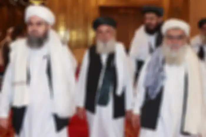 Kehadiran militer AS, yang mendukung pemerintahan Afghanistan yang kontra dengan Taliban terus melawannya.