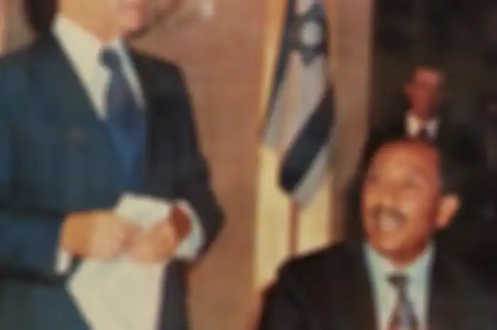 Arab mengikuti langkah Anwar Sadat