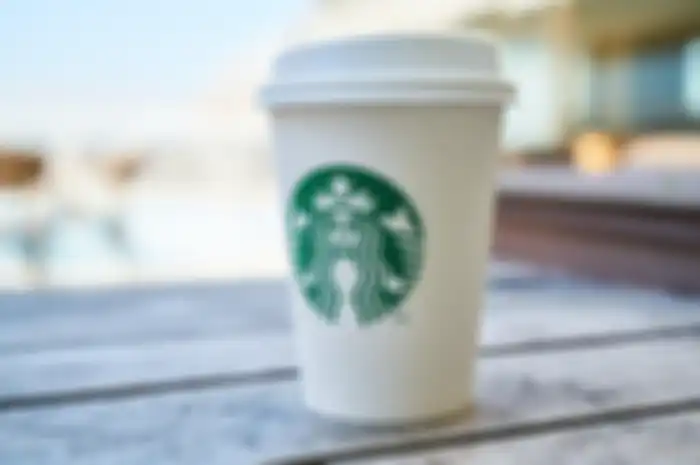Memang benar, masyarakat Vietnam sangat menyukai kopi, tapi mereka tidak terlalu terlalu tertarik ngopi di Starbucks. Banyak alasannya.