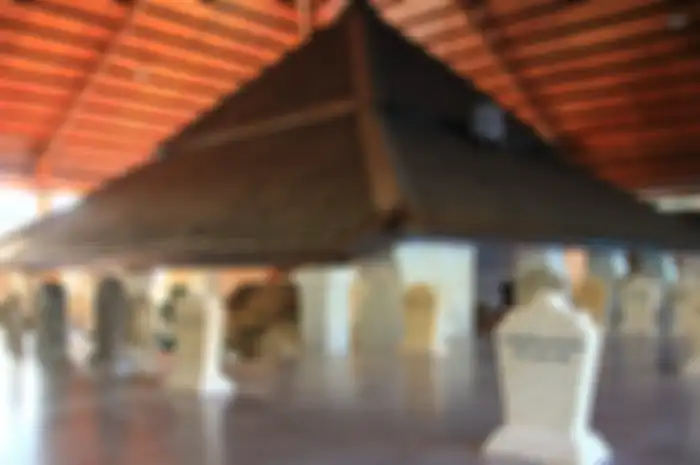 Ada banyak cara belajar tentang para wali Allah yang menyebarkan Islam di tanah Jawa. Salah satunya lewat lirik lagu Wali Songo yang viral (IAINU Tuban)