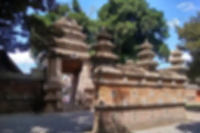 Pendiri Mataram Islam Panembahan Senopati sejak awal sudah khawatir, suatu saat Adipati Pragola dari Pati akan memberontak.