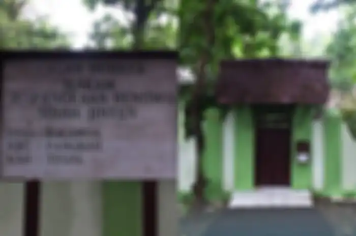 Makam Pangeran Benowo, Sosok yang rela kerajaan dikuasai Mataram Islam demi sebarkan agama.