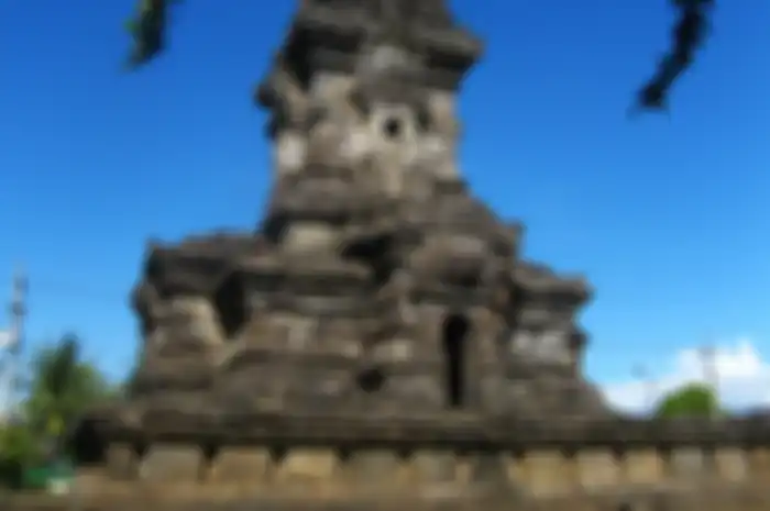 Tumapel awalnya wilayah bawahan Kerajaan Kediri. Tapi Setelah dipimpin Ken Arok, wilayah ini menjadi kerajaan, kelak dikenal sebagai Kerajaan Singasari.