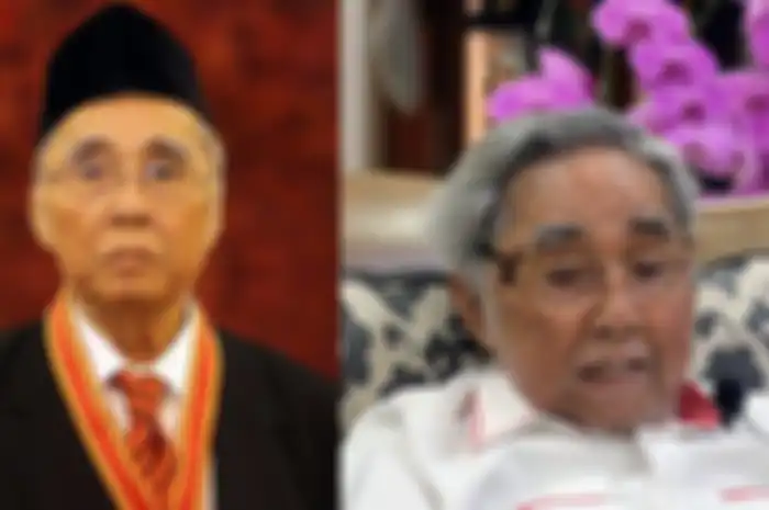 Sabam Sirait, orang yang membawa Megawati Soekarnoputri ke dunia Politik.