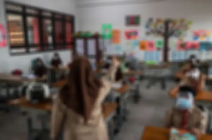 Ilustrasi pembelajaran tatap muka di SMP Negeri.  Artikel ini menjelaskan apa dan bagaimana peluang penerapan Pancasila bagi peserta didik dalam kehidupan di dunia yang saling terhubung.