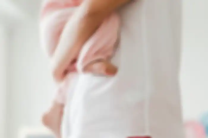 Artikel ini akan membahas 7 arti mimpi gendong bayi laki-laki. Banyak yang bilang bahwa ini adalah pertanda kebaikan.