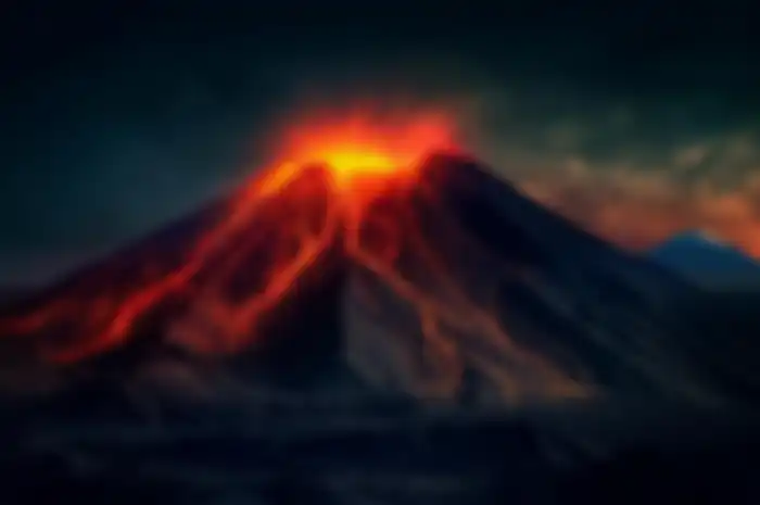 Ilustrasi. Mimpi gunung meletus mengeluarkan lahar memiliki arti yang berbeda-beda. Simak penjelasan primbon Jawa dan tips menghindari pertikaian hebat.