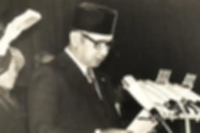 Kabinet yang dibentuk soeharto setelah menjabat sebagai presiden namanya Kabinet Pembangunan.