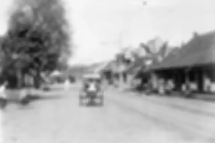 Pasar Tanah Abang yang jadi pusatnya tekstil atau pakaian jadi siapa sangka dulunya dikenal sebagai pasar kambing. Beberapa kali mengalami musibah kebakaran (Collectie Stichting Nationaal Museum van Wereldculturen/Wikipedia Commons)