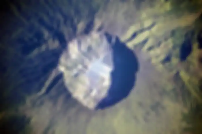 Artikel ini tentang bagaimana proses terbentuknya gunung berapi dan seperti apa saja tahapannya. Semoga bermanfaat (NASA/wikipedia commons)
