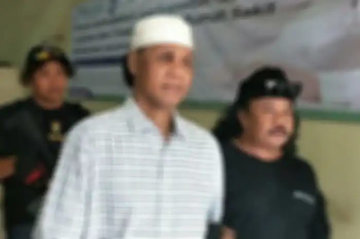 Hercules punya beberapa sumber kekayaan. Selain bisnis perikanan di utara Jakarta, Rosario de Marshall juga bisnis penyedia jasa keamanan (Kompas.com)