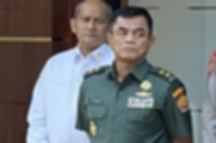 Letjen Djaka Budi Utama ditunjuk sebagai Dirjen Bea Cukai oleh Presiden Prabowo dan Menteri Keuangan Sri Mulyani. Memulai karier militernya dengan Tim Mawar pada 1997 (Nirmala Maulana/Kompas)
