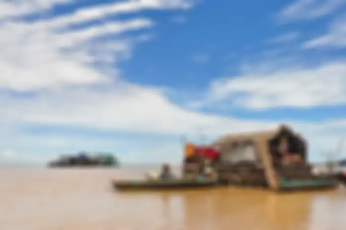 Indahnya Danau Raksasa di Semenanjung Indochina