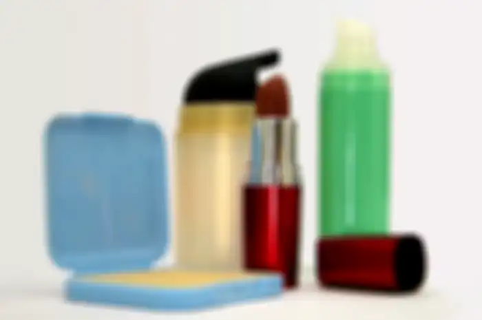 Tips Aman Gunakan Produk Kecantikan
