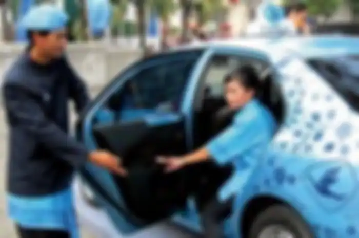Berkat inovasi yang dilakukan, Blue Bird tetap eksis dan selalu menjadi rujukan. Taksi, ya Blue Bird!