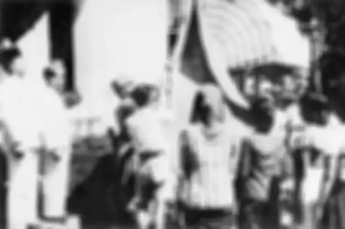 Sejalan dengan semakin terdesaknya Jepang dalam perang Asia Timur Raya maka aspirasi nasionalisme pun semakin muncul ke permukaan.

