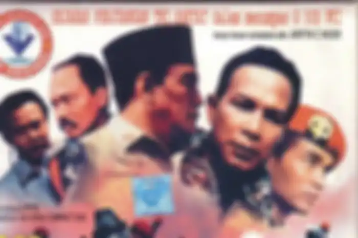 Dalam film itu digambarkan bagaimana para anggota PKI terlihat sangat kejam, menyiksa para jenderal yang kelak kita kenal sebagai Pahlawan Revolusi.