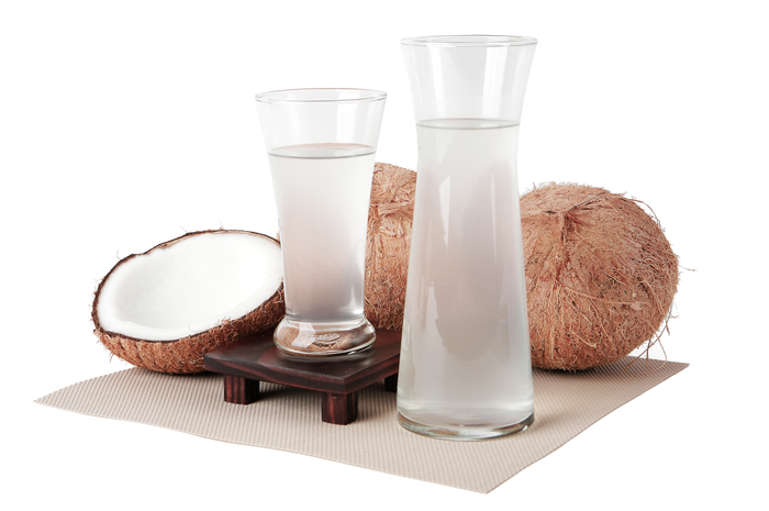 Namun, di luar dari manfaat kesehatan yang dimiliki air kelapa, ternyata ada juga efek samping jika mengonsumsi air kelapa terlalu banyak.