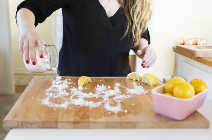 Membersihkan dapur dengan mudah