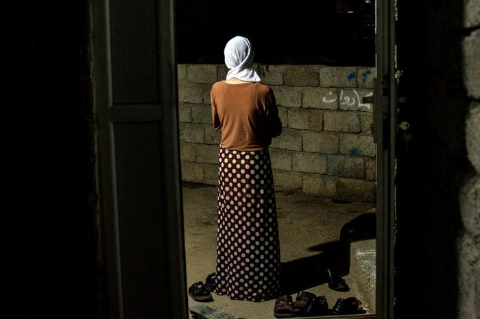 Kisah Souhayla, gadis muda belia yang diperkosa 7 pria ISIS dan mengalami kerusakan mental yang menadlam.