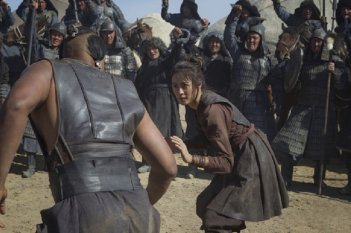 Khutulun adalah seorang wanita bangsawan Mongolia yang hidup pada masa Kekaisaran Mongolia dan cakap bergulat.