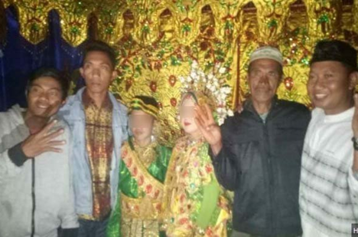 Pernikahan dini menyimpan sejumlah potensi masalah. Pada wanita, dapat menyebabkan kematian ibu saat melahirkan dan bayi prematur.